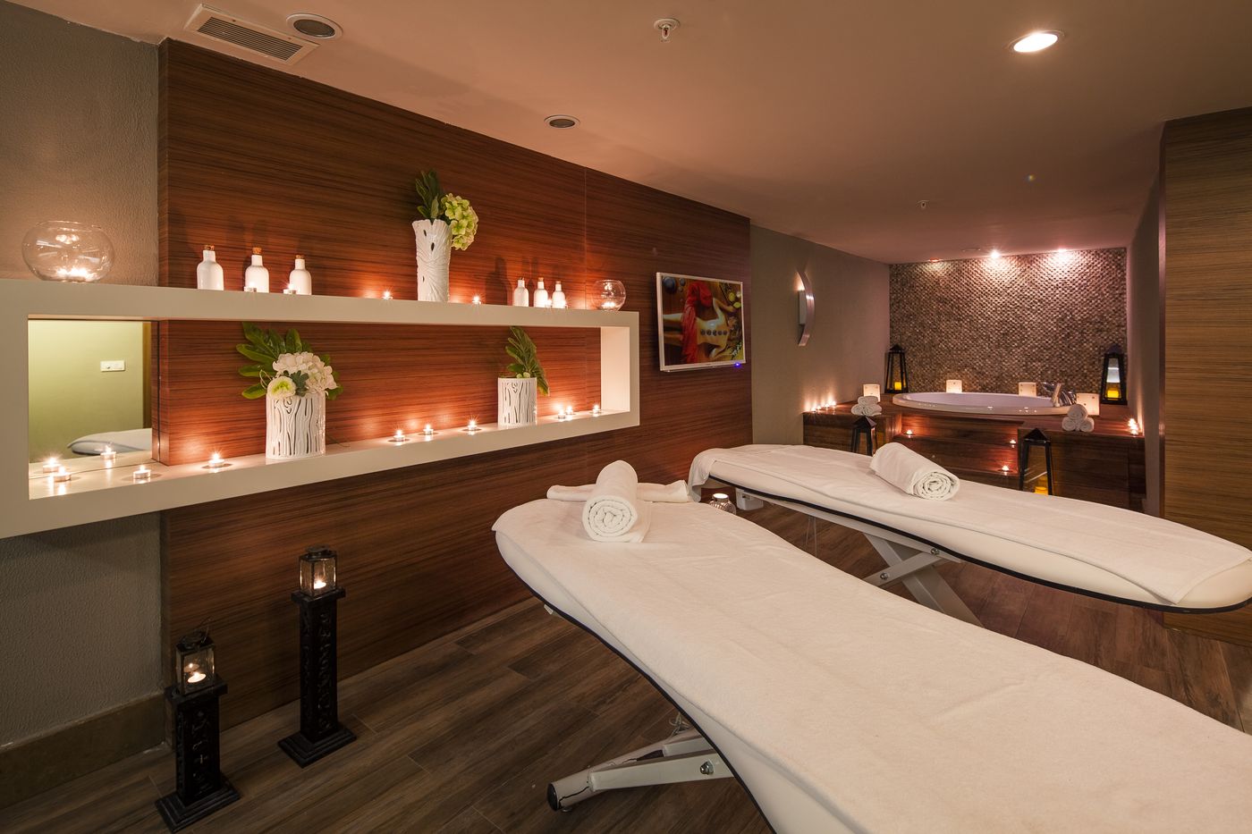 Side-Su-Hotel-Sports-and-Entertainment-42