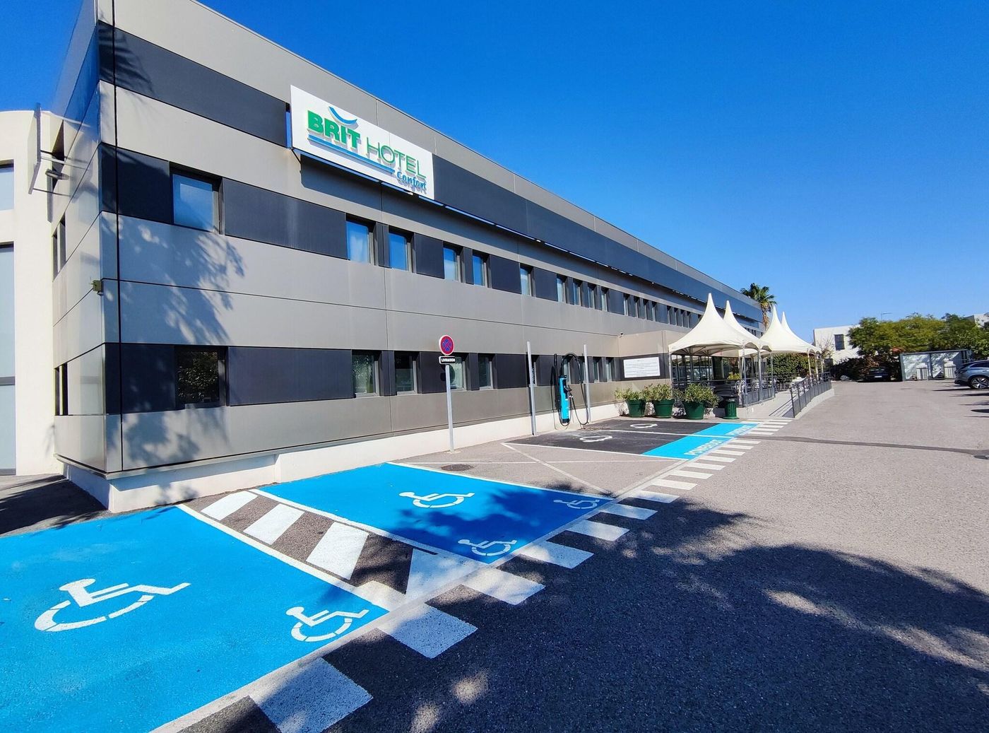 Brit Hotel Porte d'Espagne-France-PERPIGNAN-General view-7