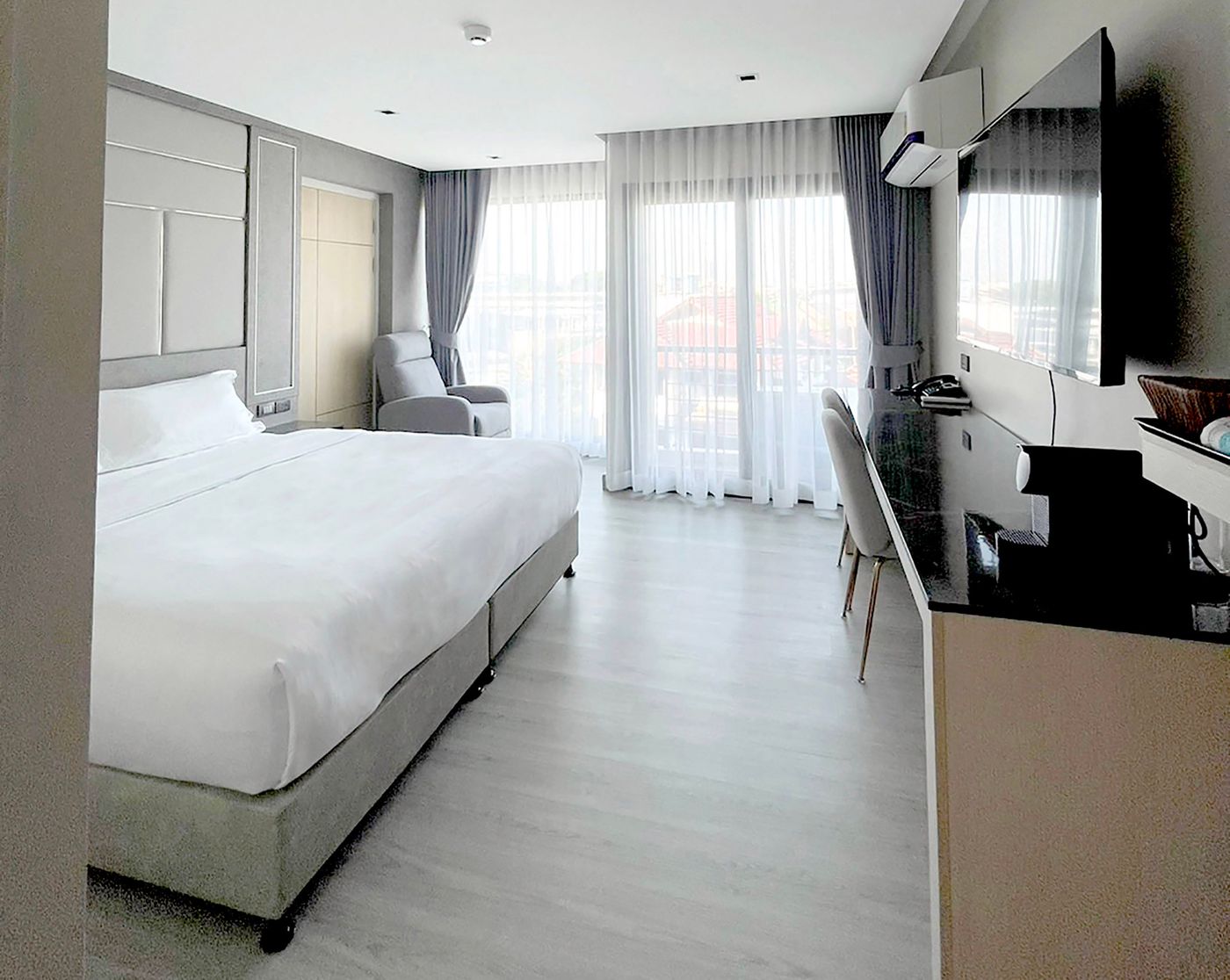 The-9-Residence-Hotel-Room-23