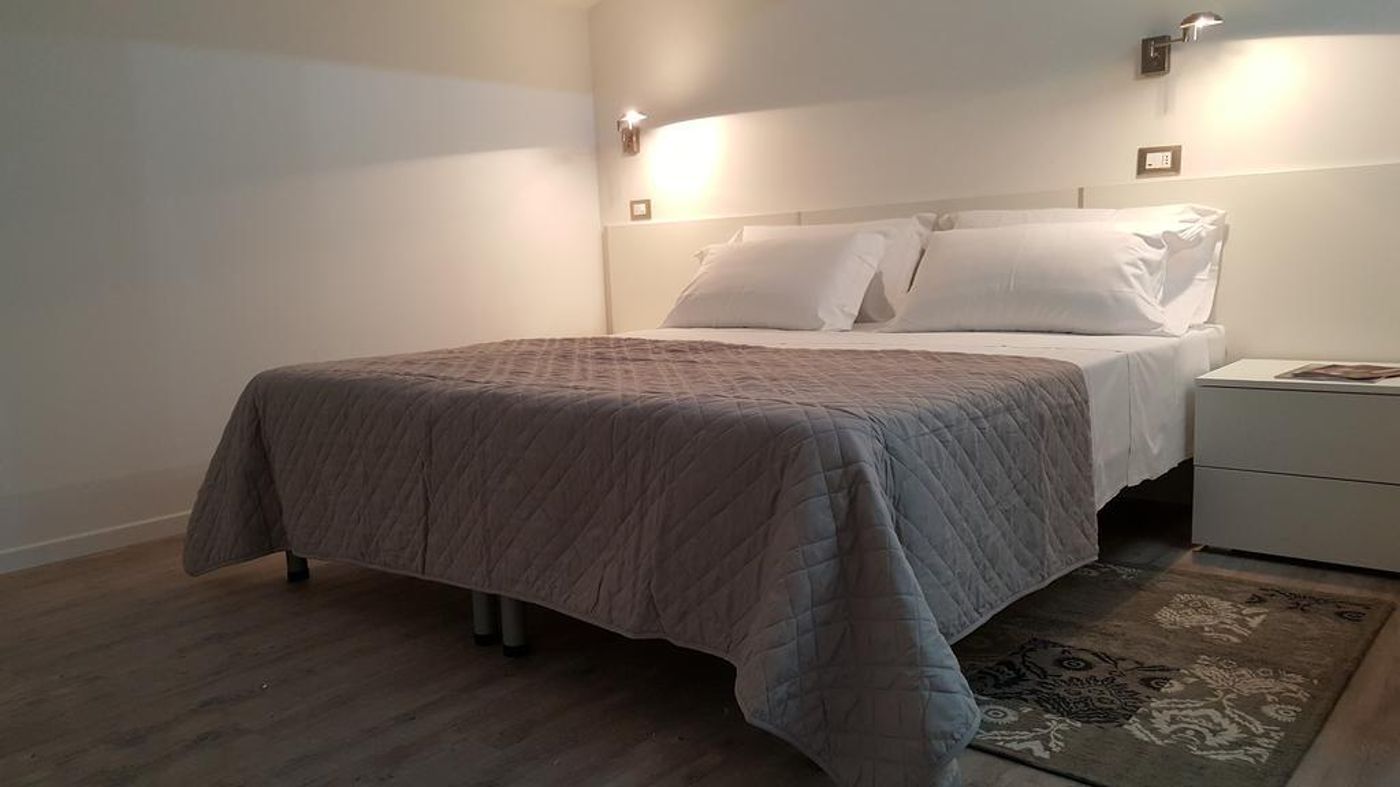 Del Borgo - Italy - BOLOGNA - General view - 9