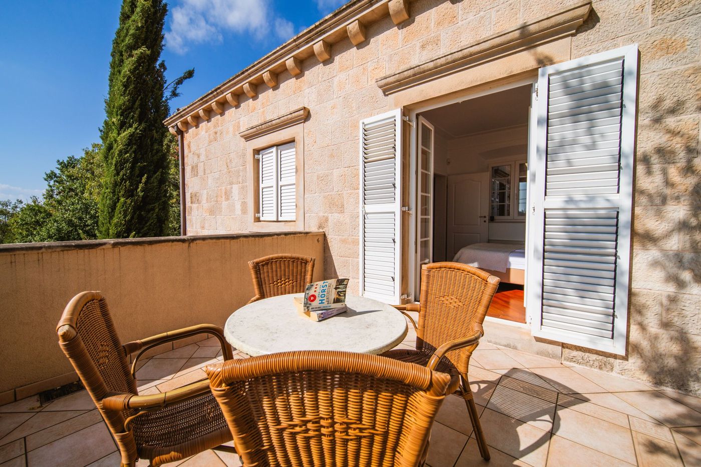 Villa-Tereza-Lobby-2