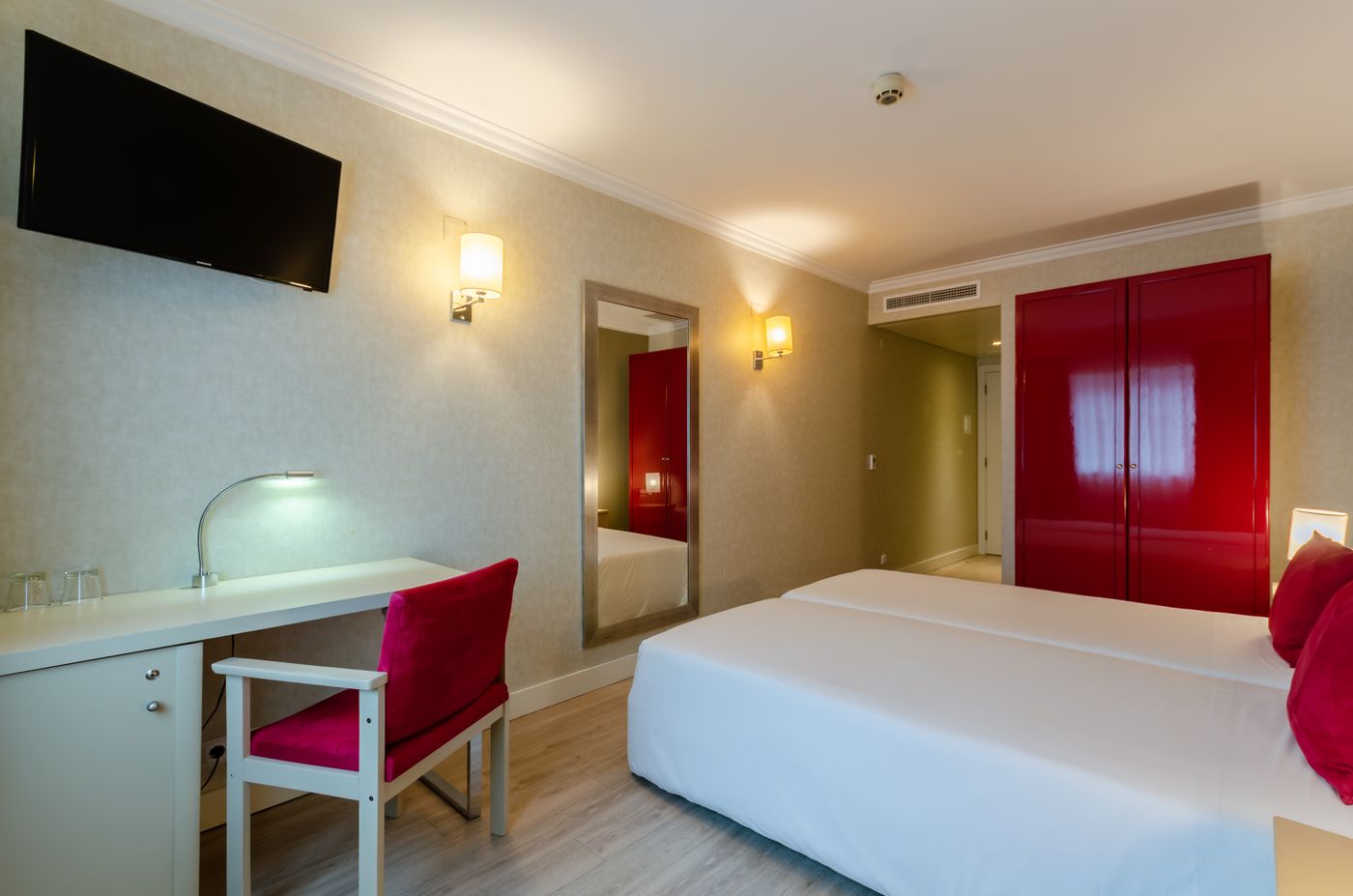 Olissippo-Marques-De-Sa-Room-27