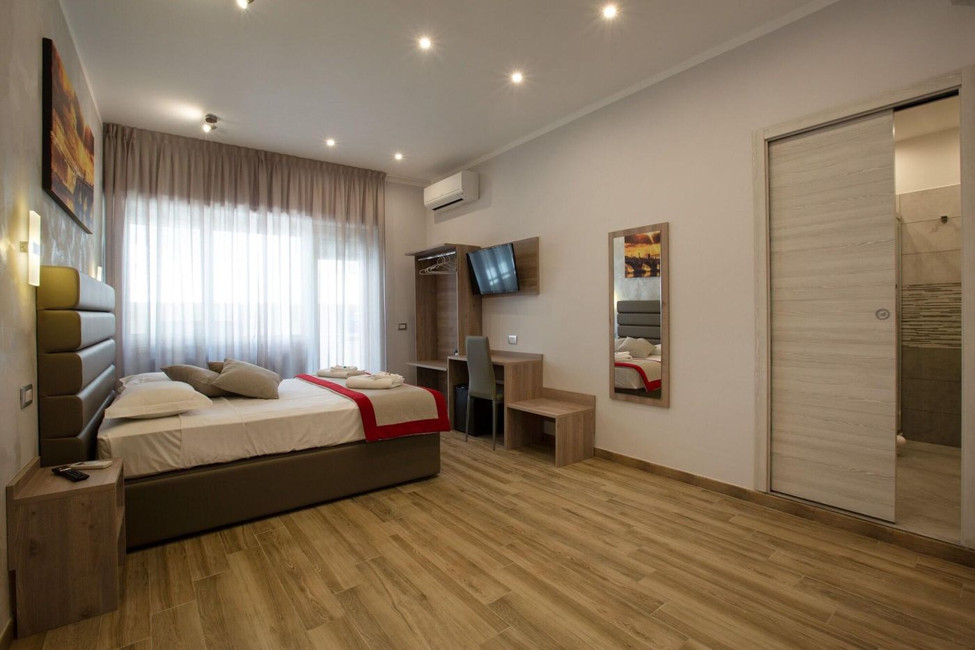 Vatican-City-Relais-Room-14