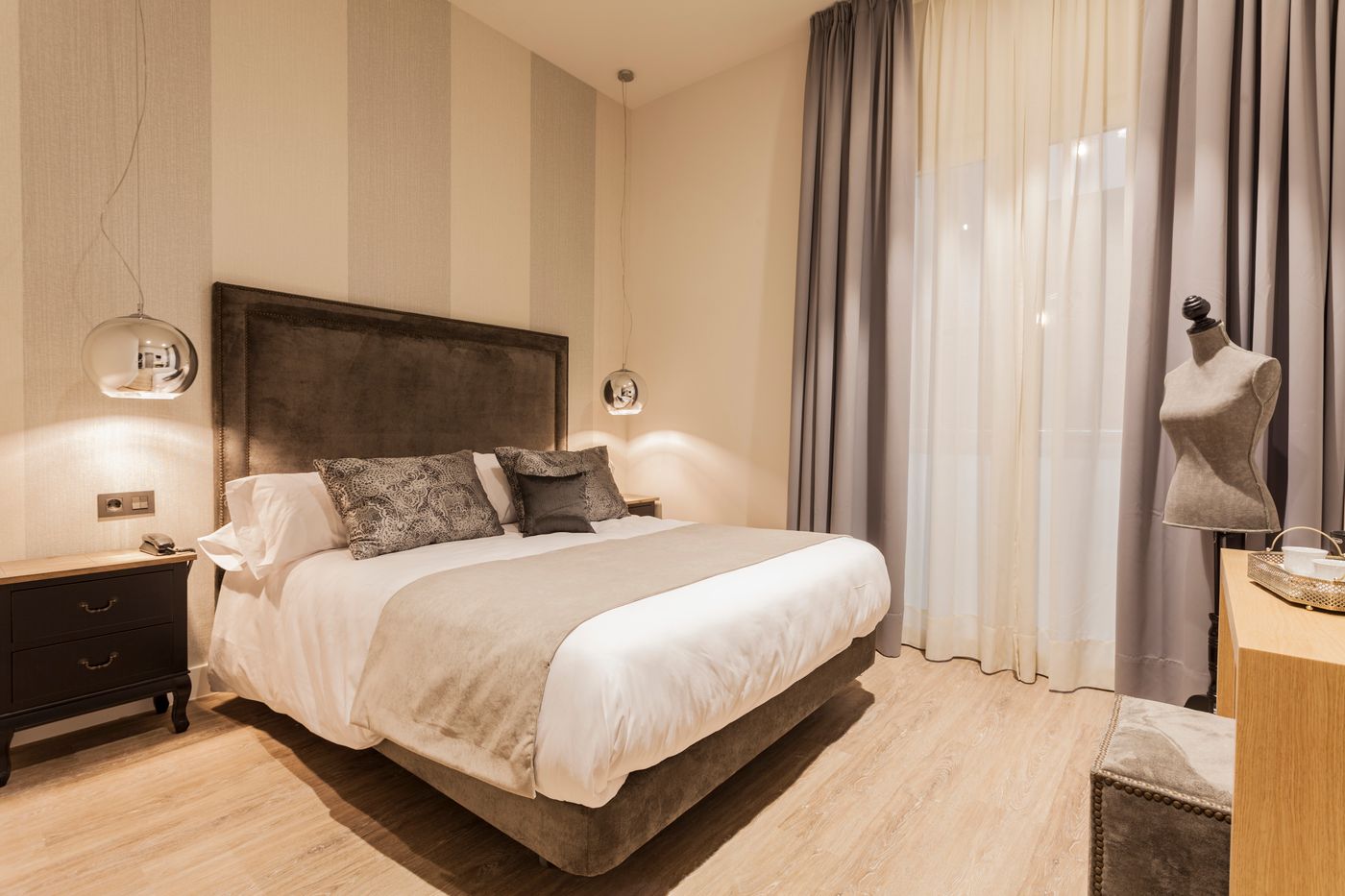 Palacete-de-Alamos-Room-4