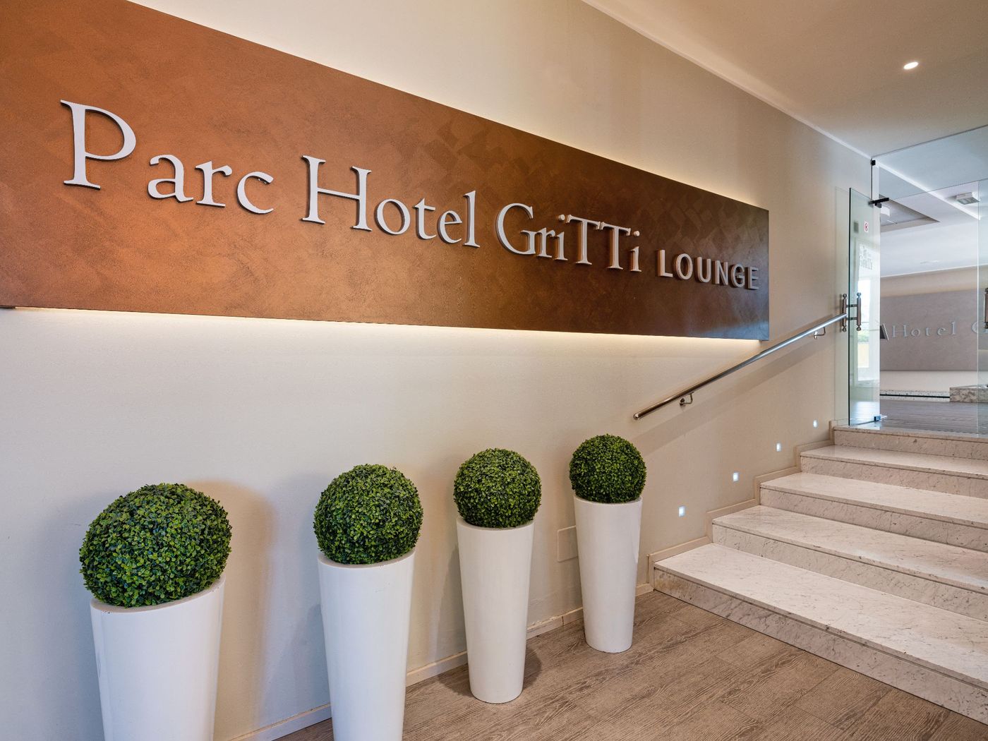 Parc Hotel Gritti-Italy-Bardolino VR-Bar-2