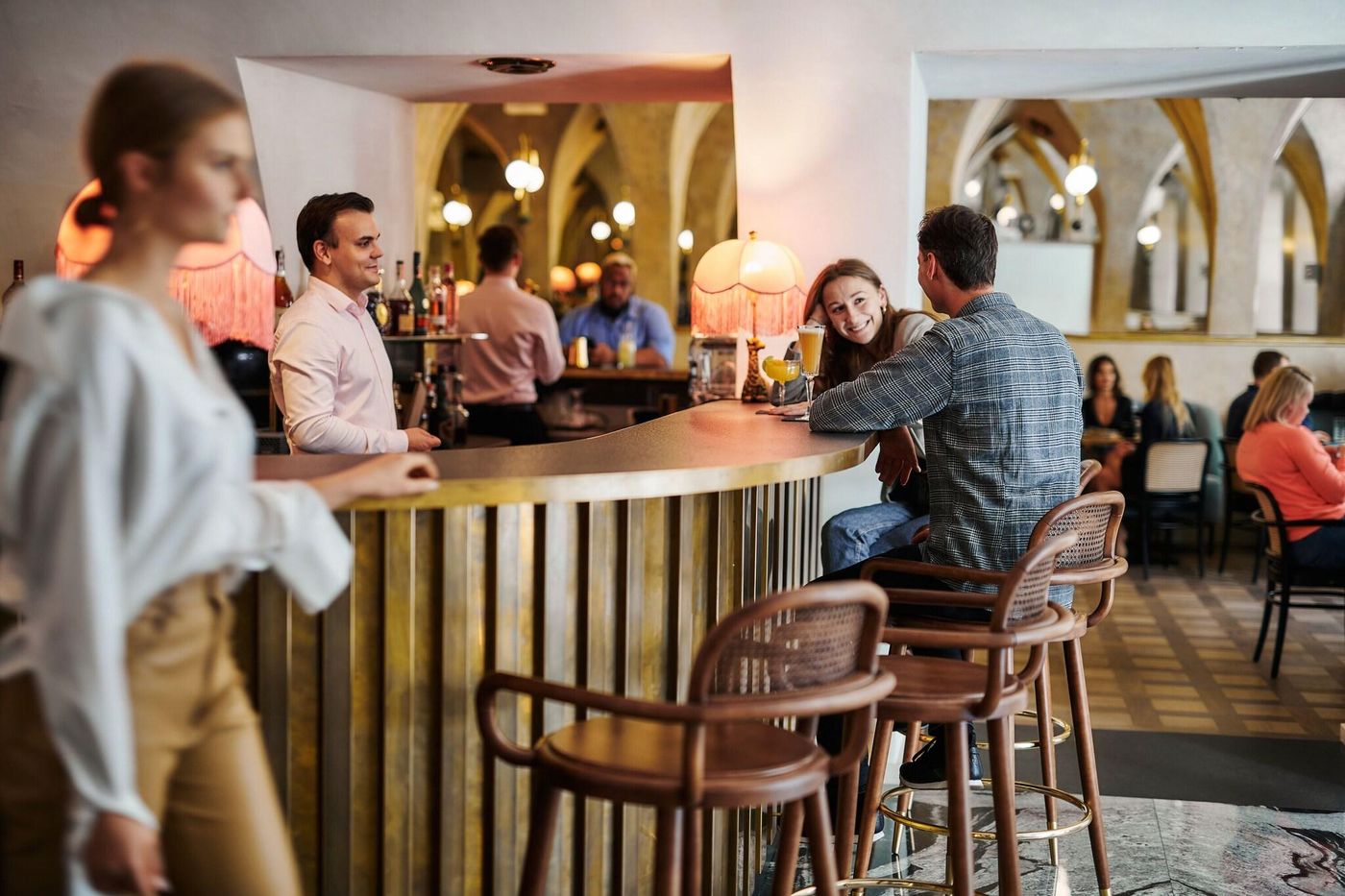 H15-Luxury-Palace-Bar-15