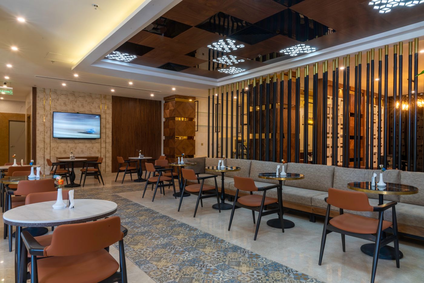 Emerald Hotel-Saudi Arabia-Jeddah-Lobby-7