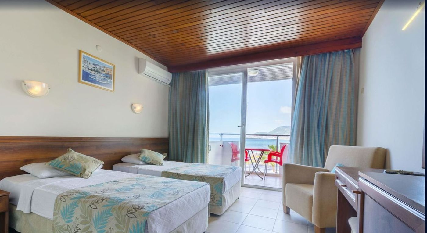 Royalisa-Palmiye-Beach-Hotel---Adults-Only-Room-19