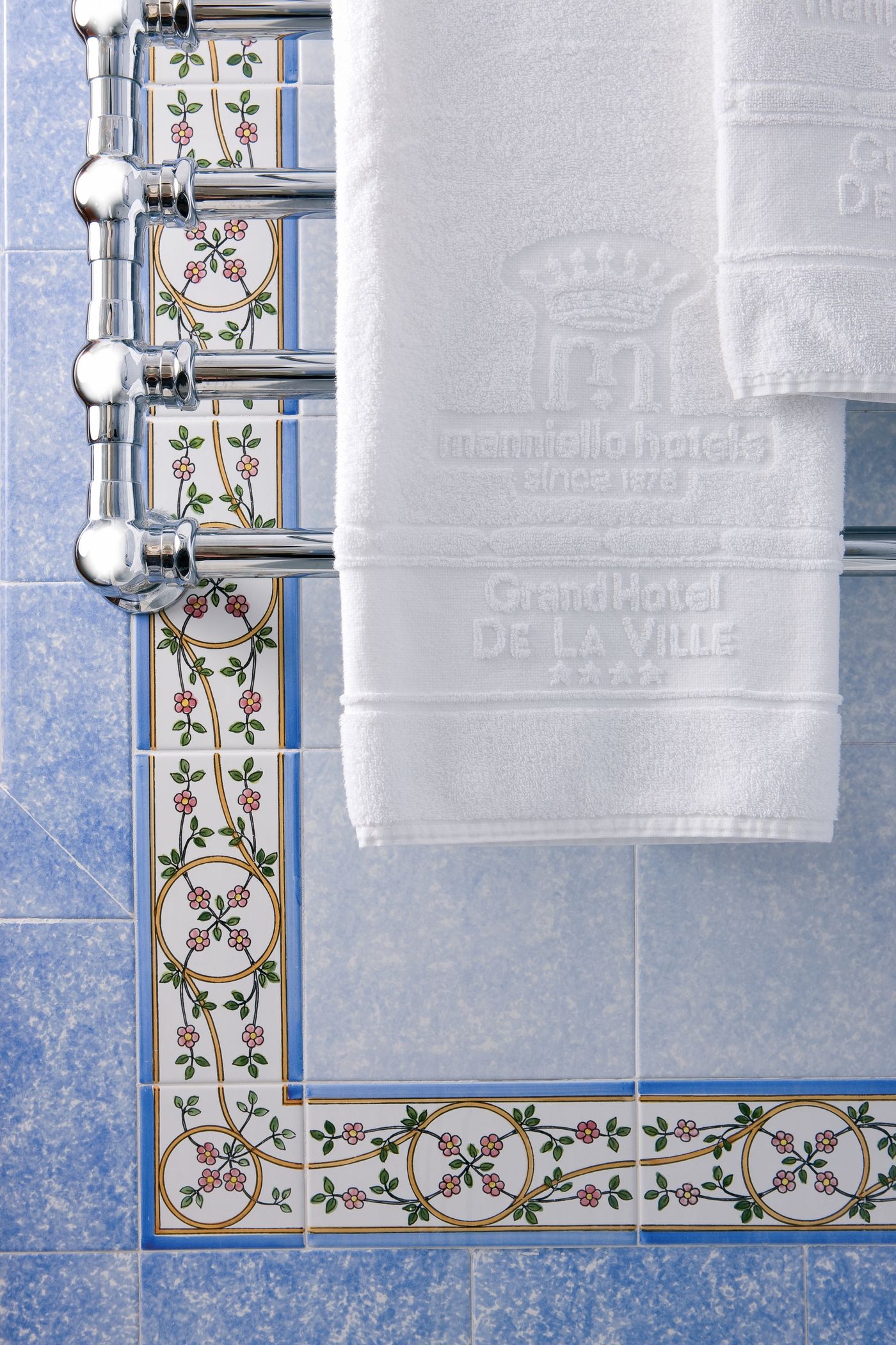 Grand-Hotel-de-la-Ville-Room-43