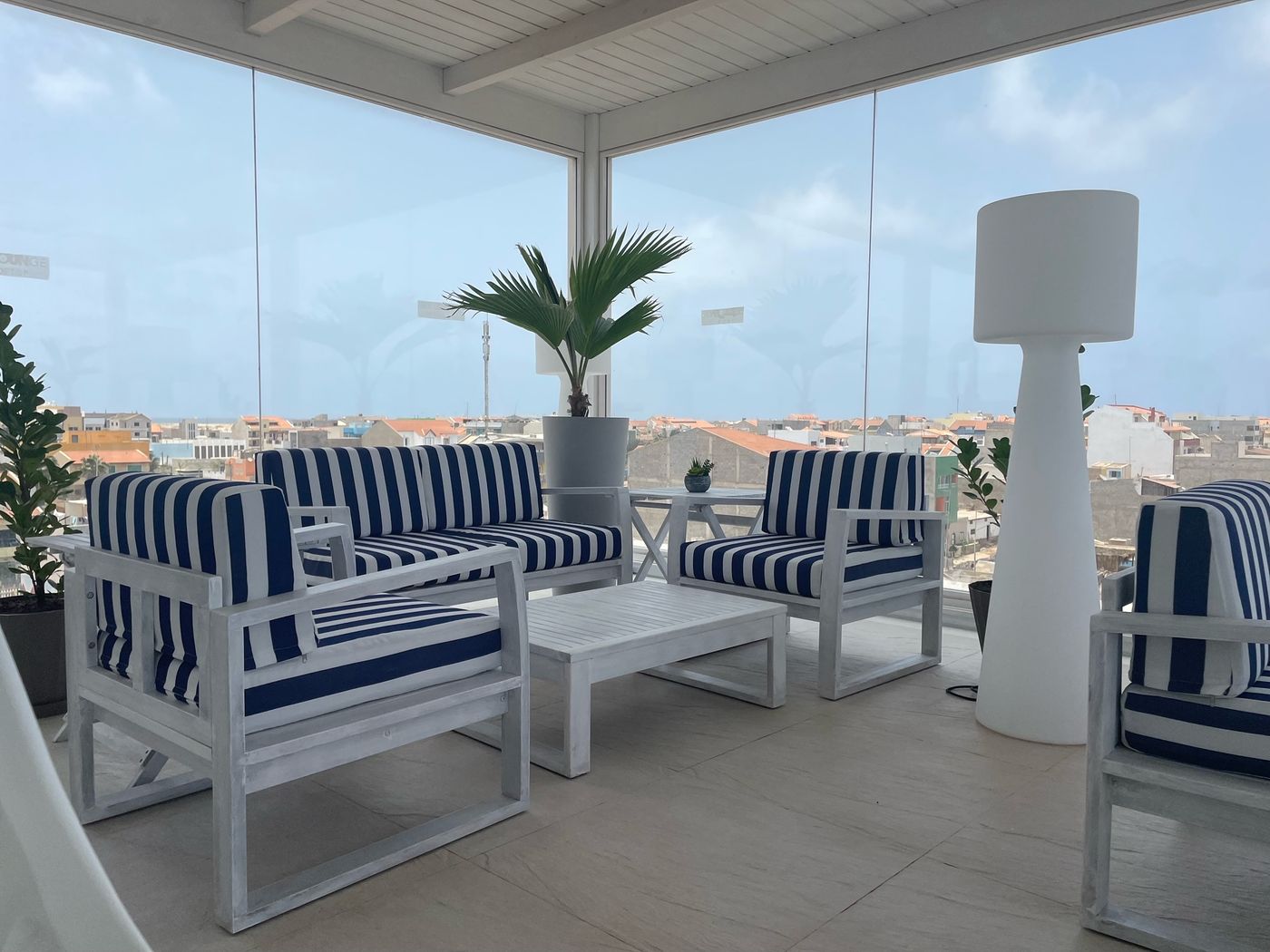 Design Suites Boutique Hotel