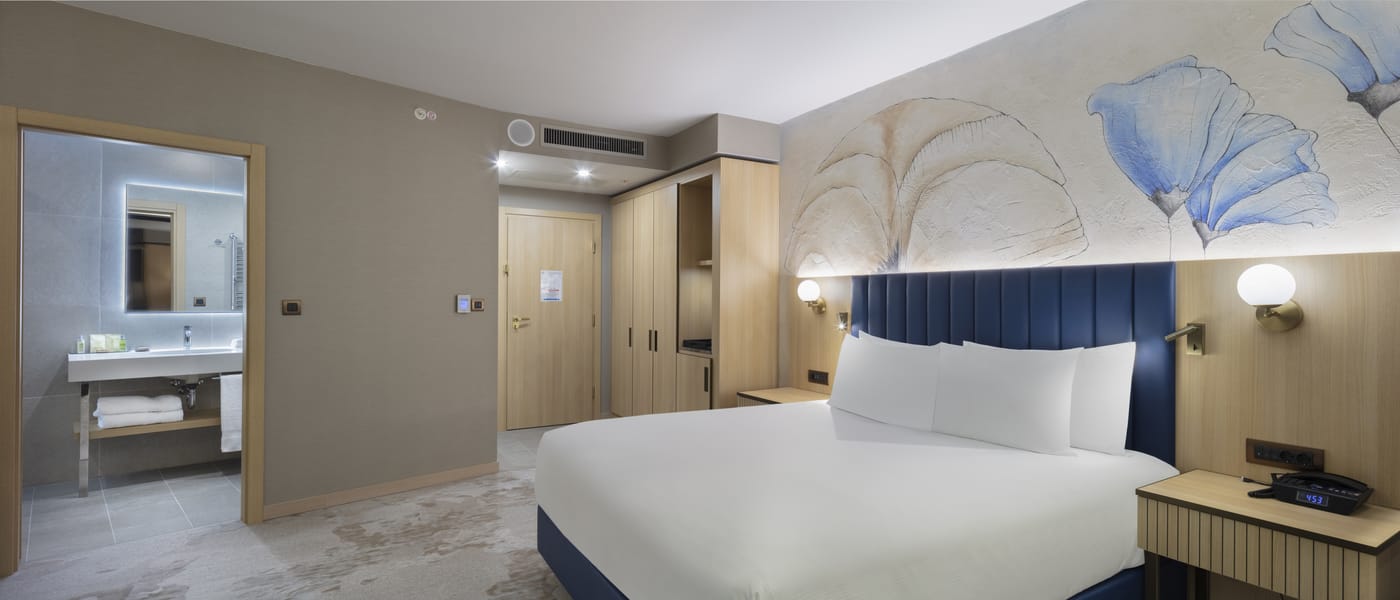 DoubleTree-by-Hilton-Plovdiv-Center-Room-35
