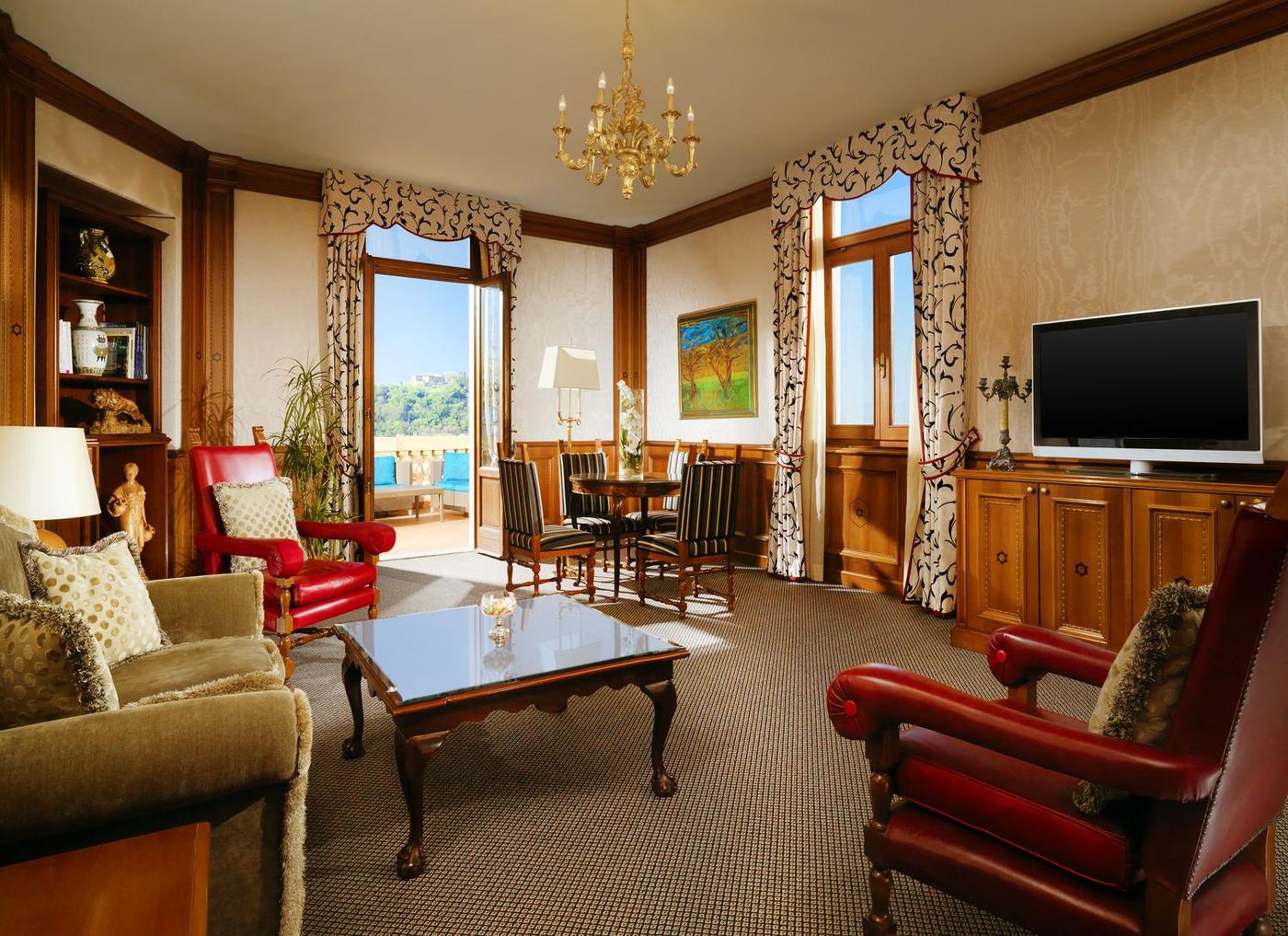 The-Westin-Excelsior-Room-40