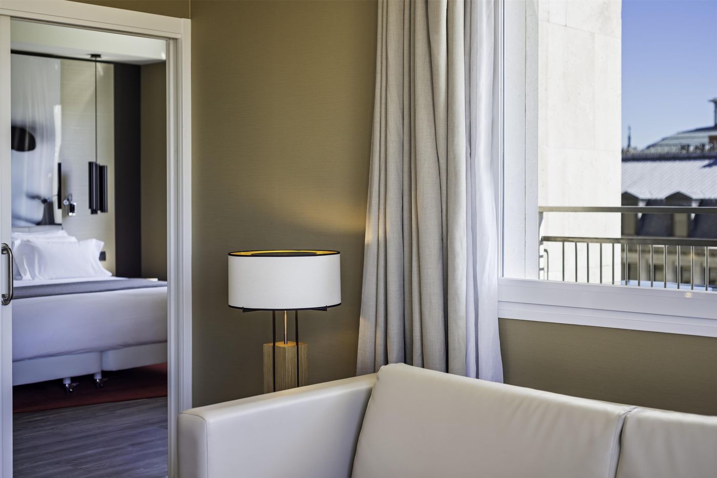 NH-Collection-Madrid-Suecia-Room-44