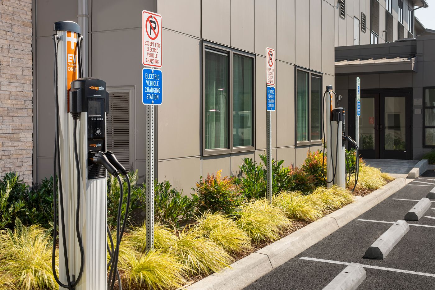 Country Inn & Suites by Radisson Seattle -Tacoma I-United States-Seattle-General view-1