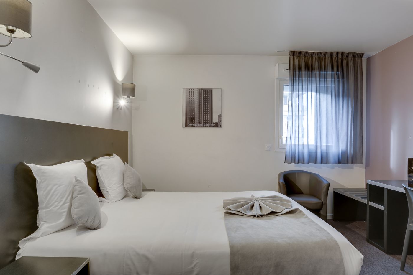 All-Suites-Aeroport-Paris-Orly-Rungis-Room-30