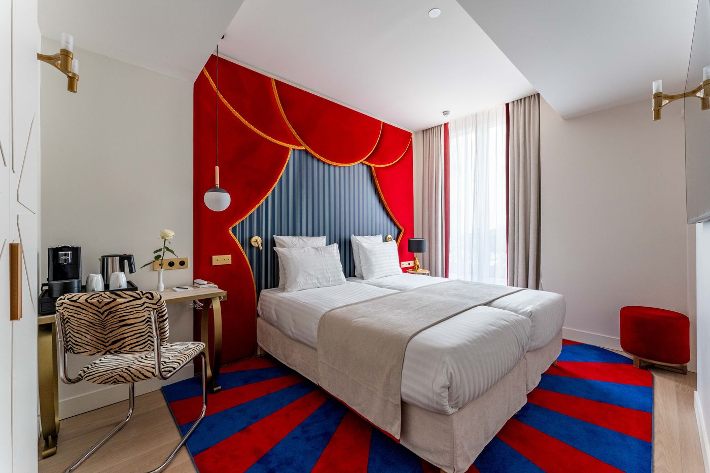 Astra-Opera-Astotel-Room-2