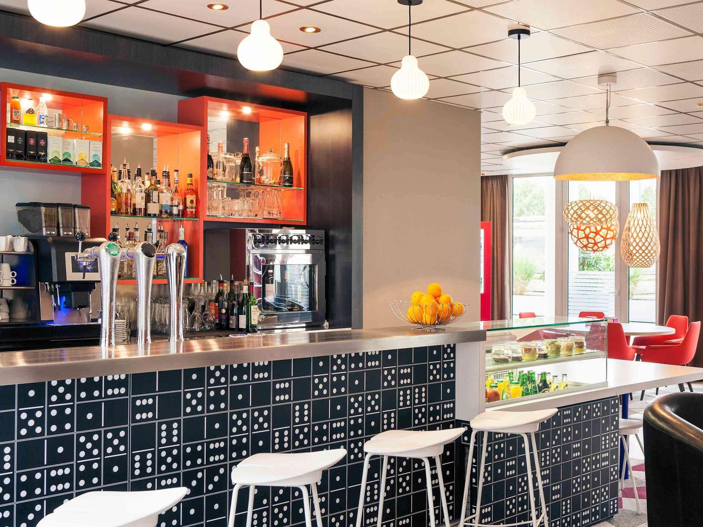 Mercure-Mlv-Bussy-St-Georges-Bar-13