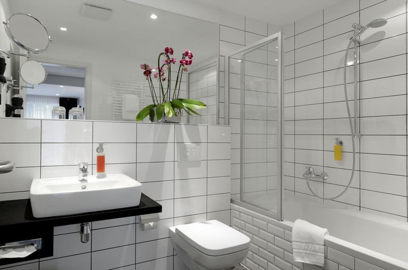 Hotel Dusseldorf Mitte - Germany - DUSSELDORF - Room - 5