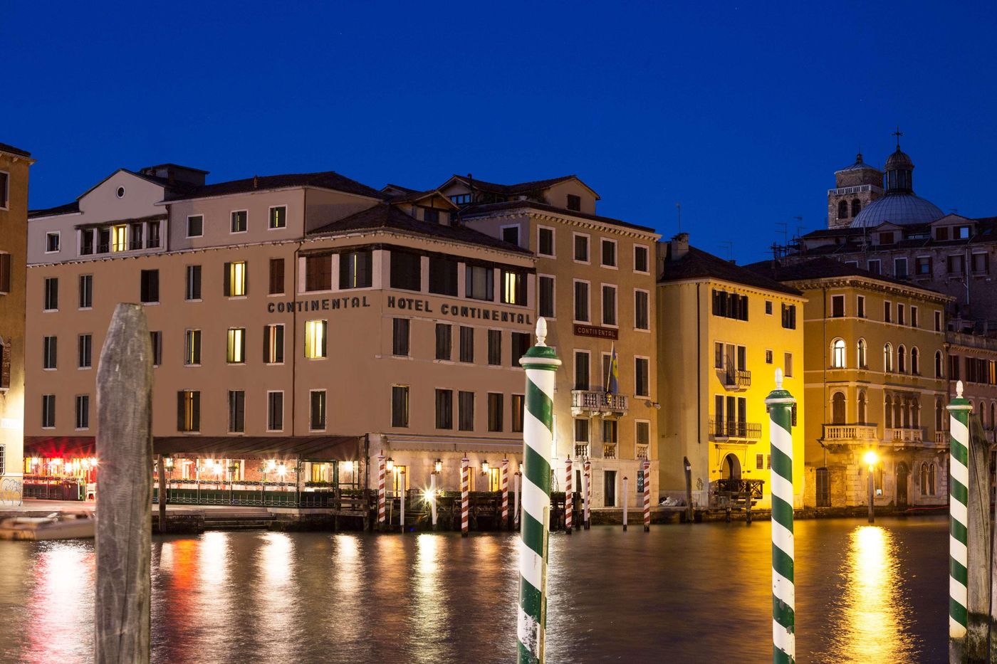 CHC-Continental--BW-Premier-Collection-General-view-10