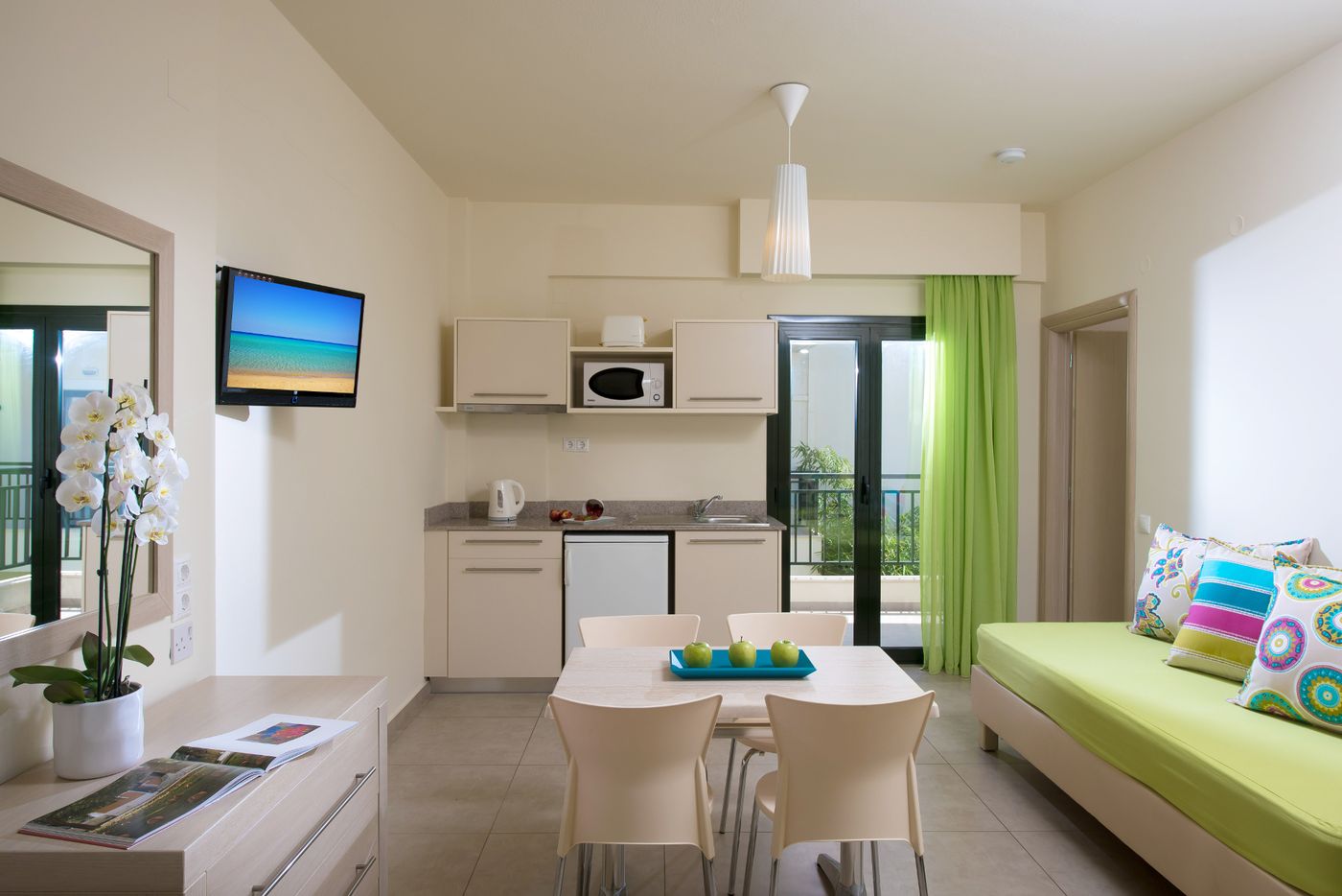Kristalli-Apartments-Room-25