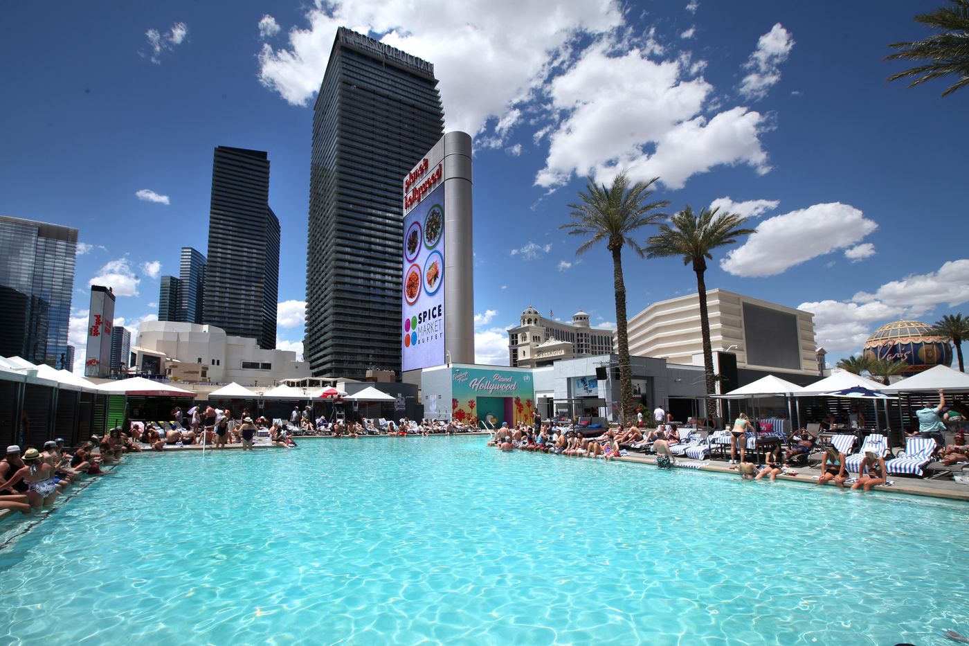 Planet-Hollywood-Resort---Casino-Pool-62
