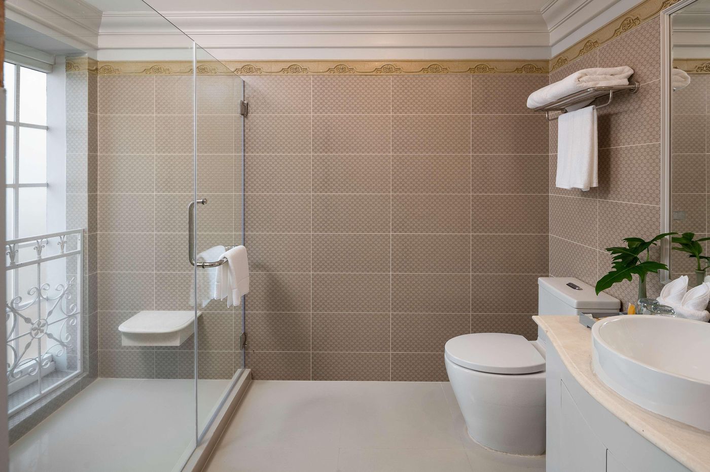 Kingston-Suites-Room-29