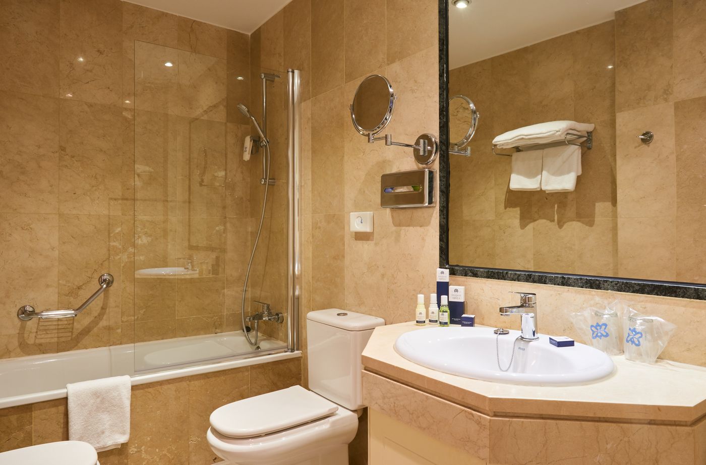 Suites-Barrio-de-Salamanca-Room-20