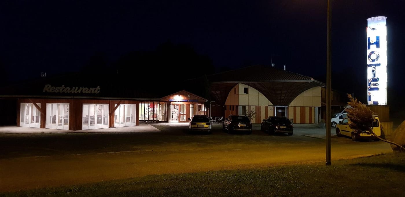 Hotel Eco Logis Bellevue Pyrénées-France-SEMEAC-General view-6