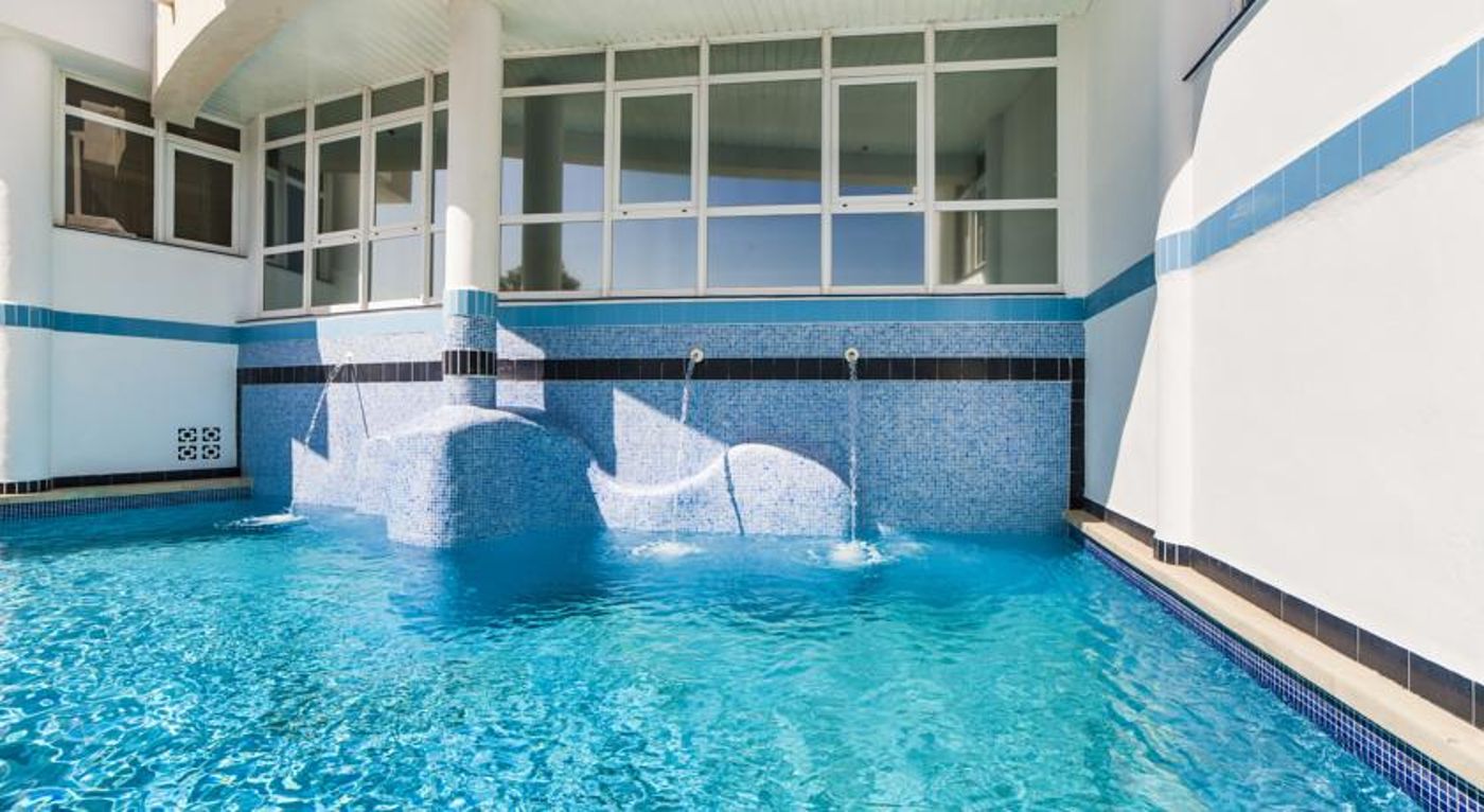 Globales Cala Vinas Apartments