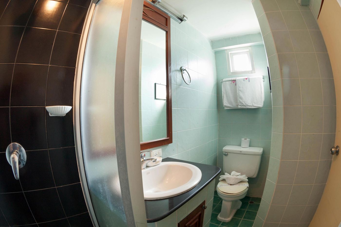 Orchid-Hotel-Kalim-Bay-Phuket-Room-35