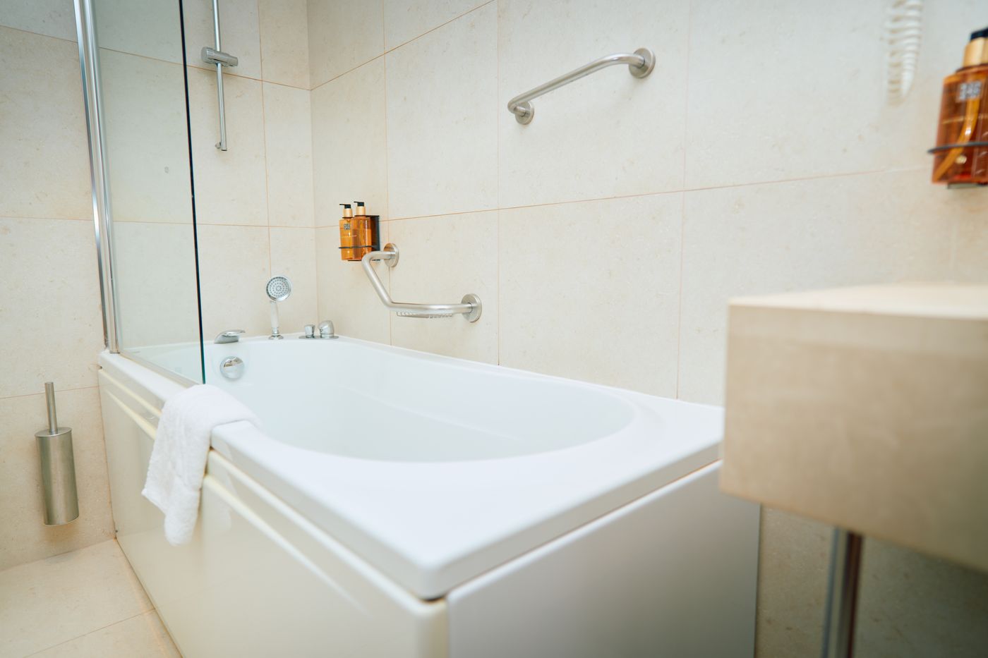 Hotel-Astoria-by-OHM-Group-Room-33