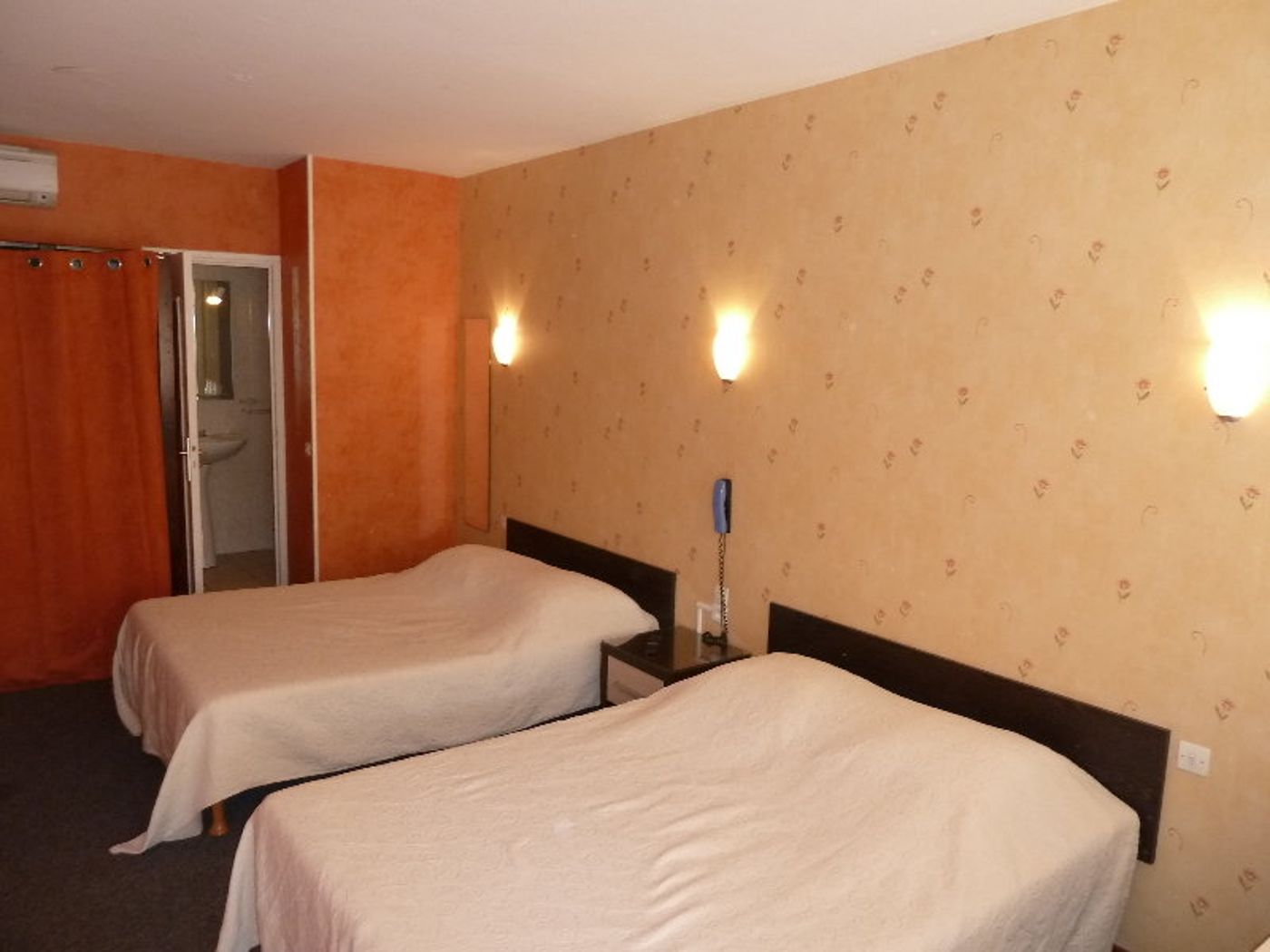 Vila Hotel - France - FRONTIGNAN - Room - 8