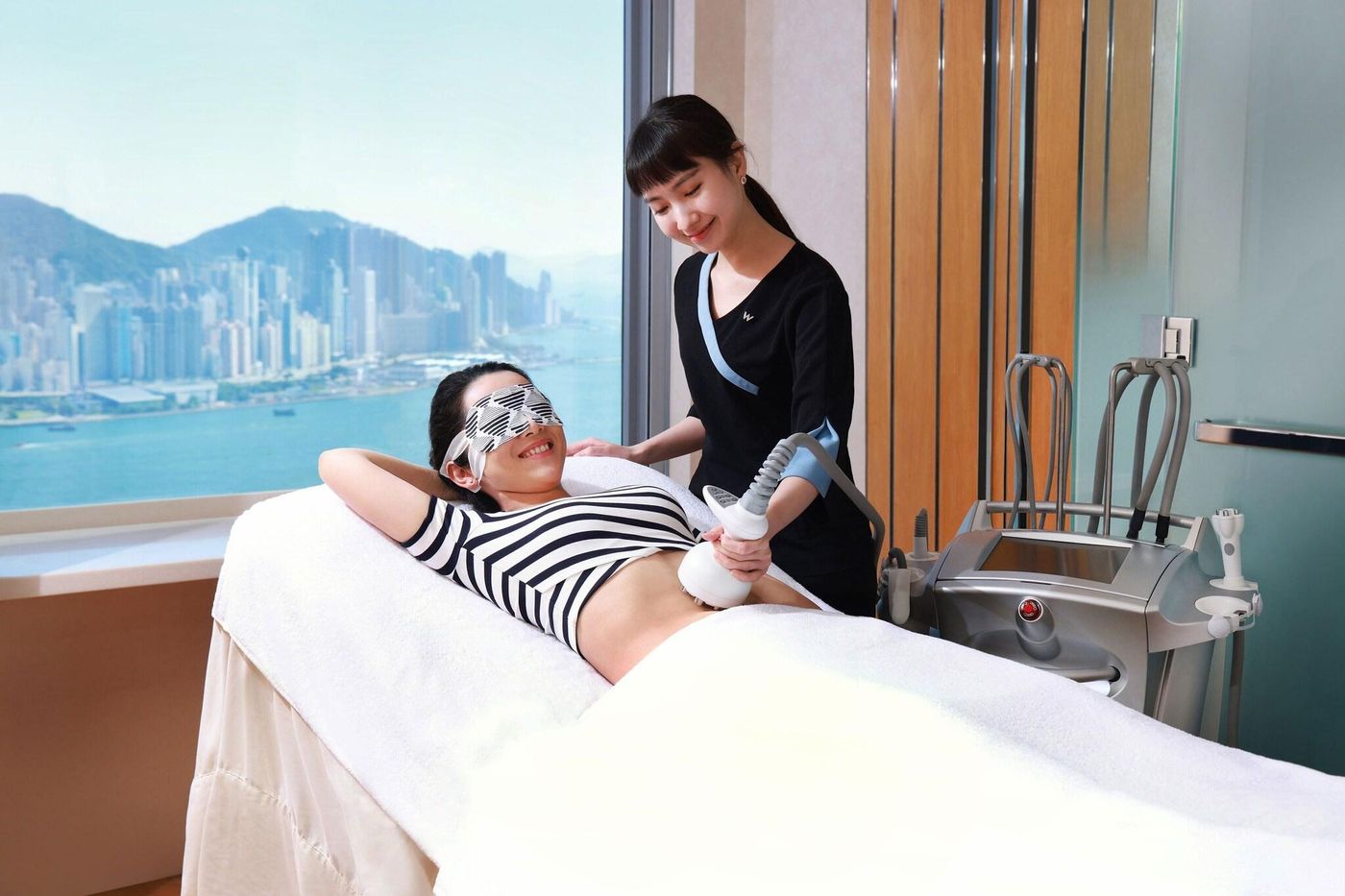 W-Hong-Kong-Sports-and-Entertainment-67