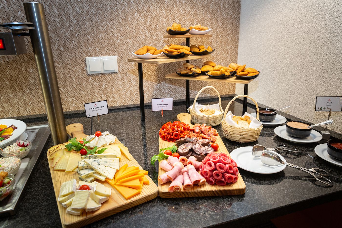 Solaqua-Apartments-Restaurant-35