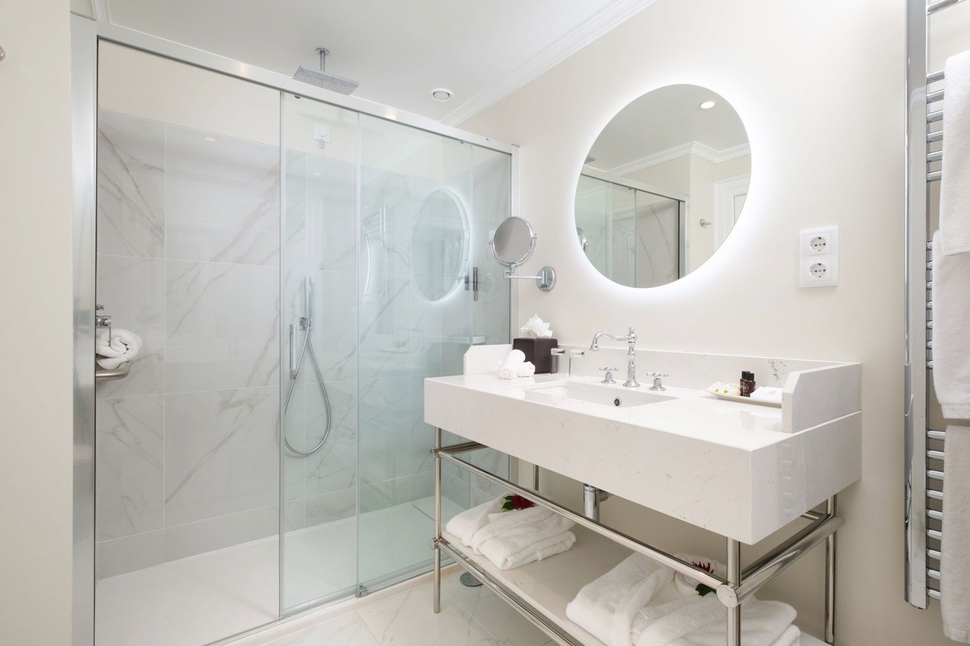 Casa-Velha-do-Palheiro-Room-42