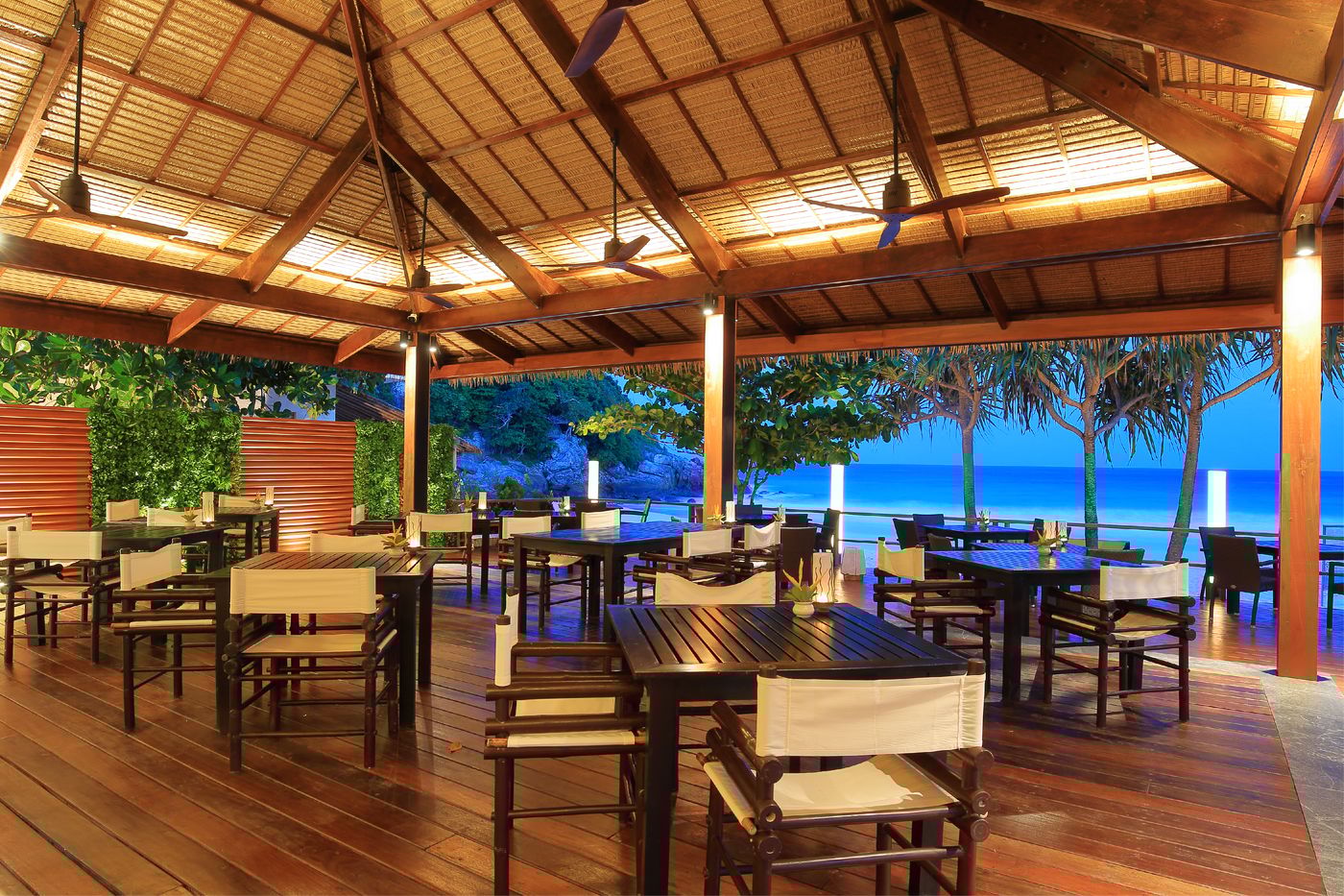 The-Racha-Restaurant-18