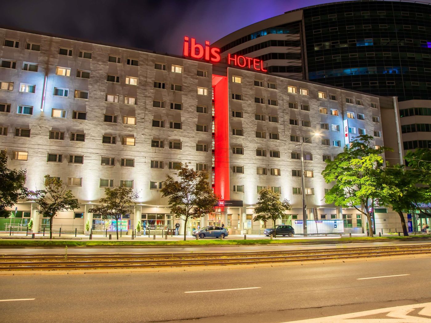 Ibis-Warszawa-Centrum-General-view-108