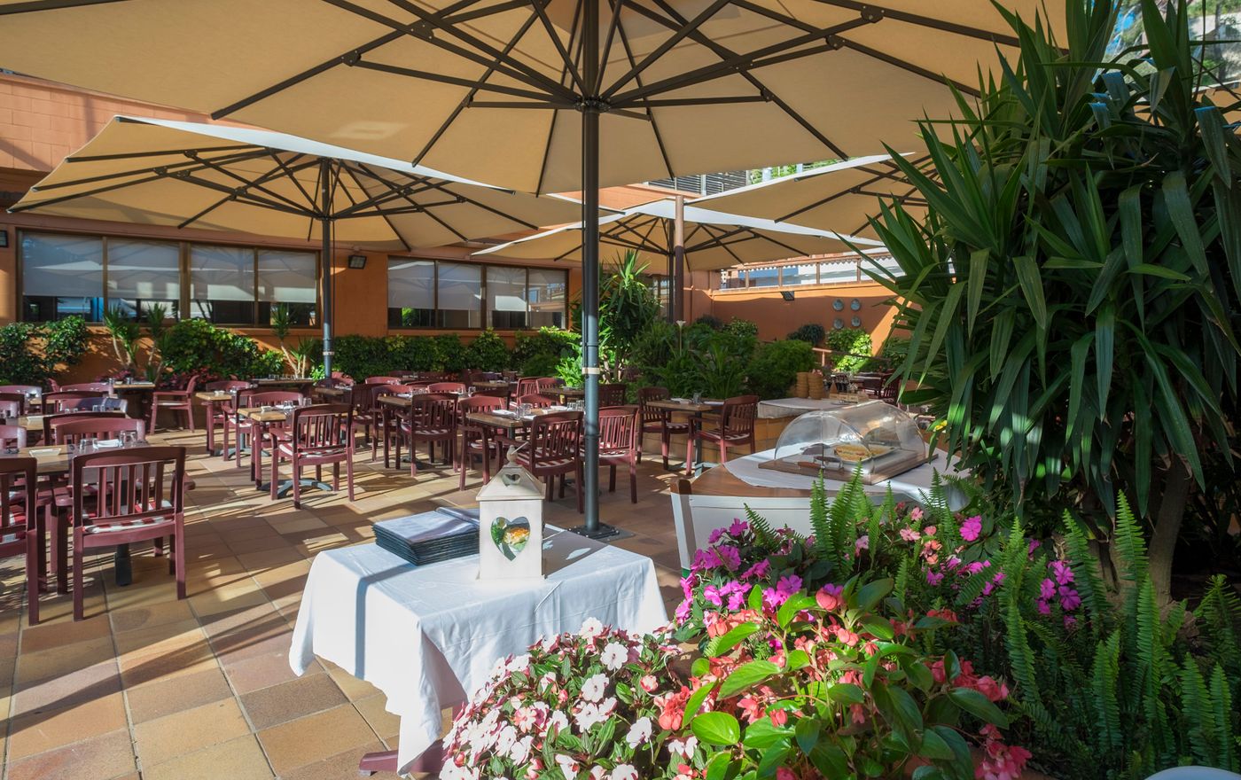 Rosamar and Spa Hotel