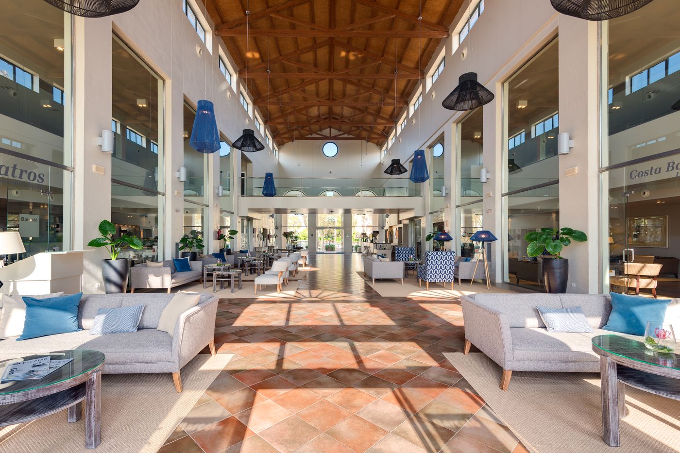 Barcelo-Costa-Ballena-Lobby-55