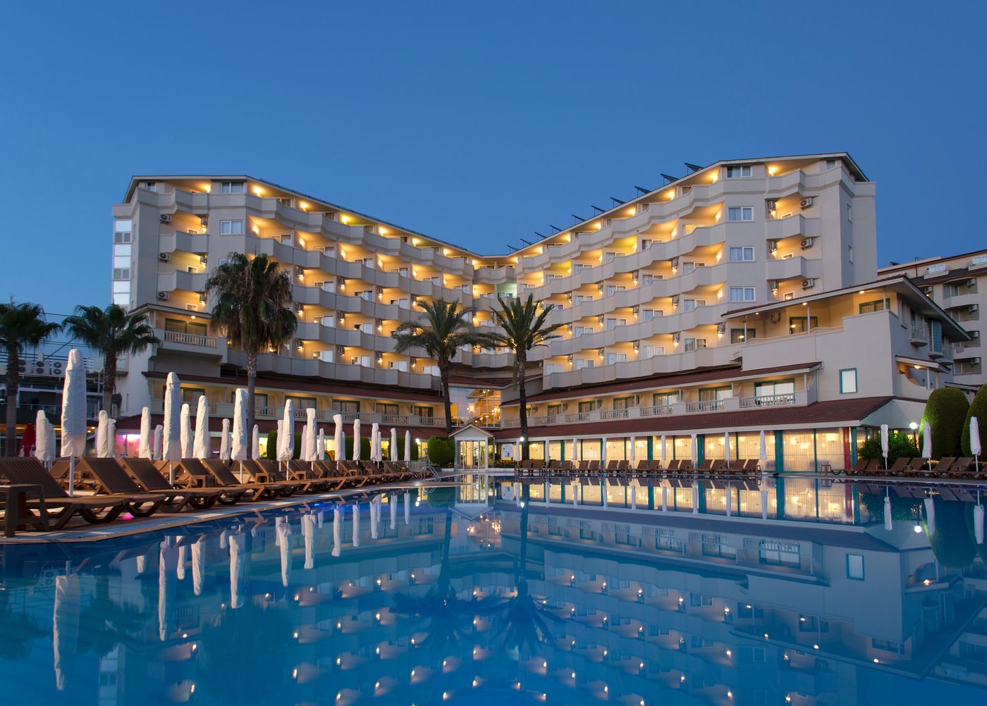 Febeach-Hotel-Side-General-view-1