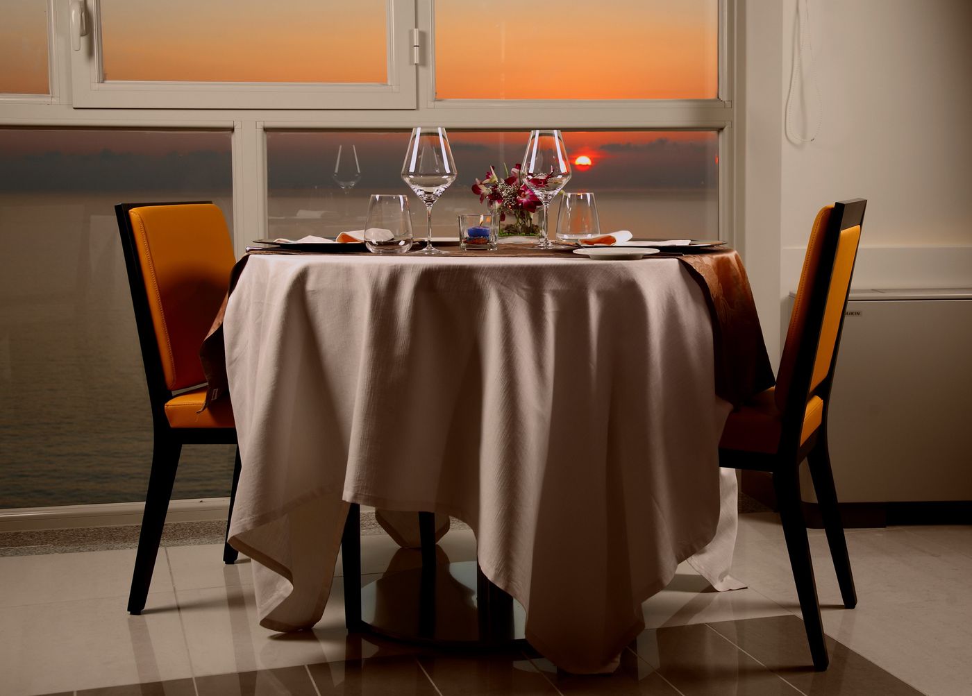 Hotel-Avalon-Sikani-Restaurant-24