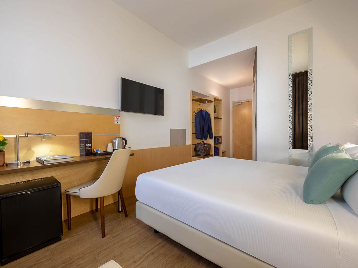 iH-Hotels-Milano-Gioia-Room-5