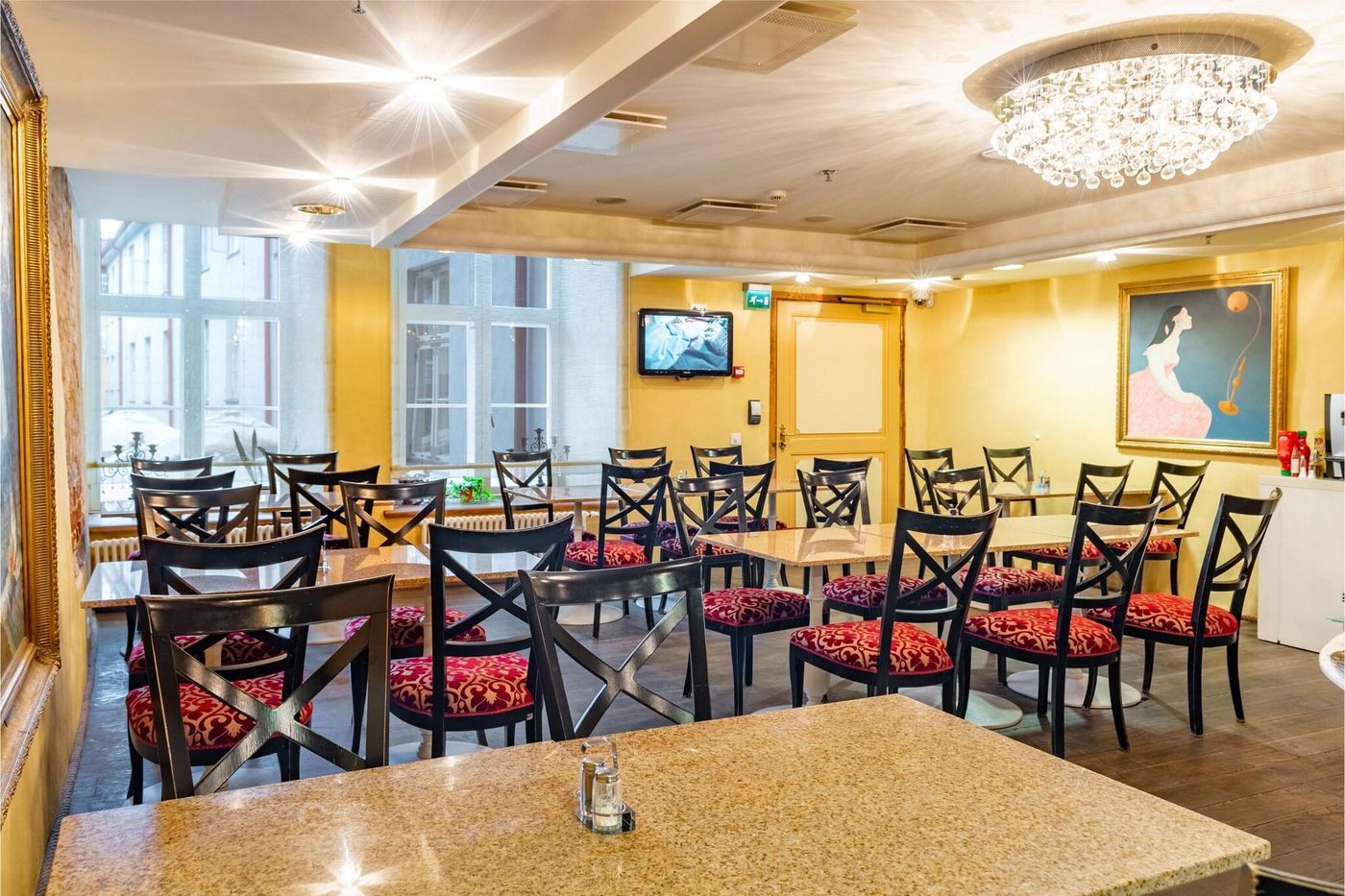 Meriton-Old-Town-Garden-Conferences-16