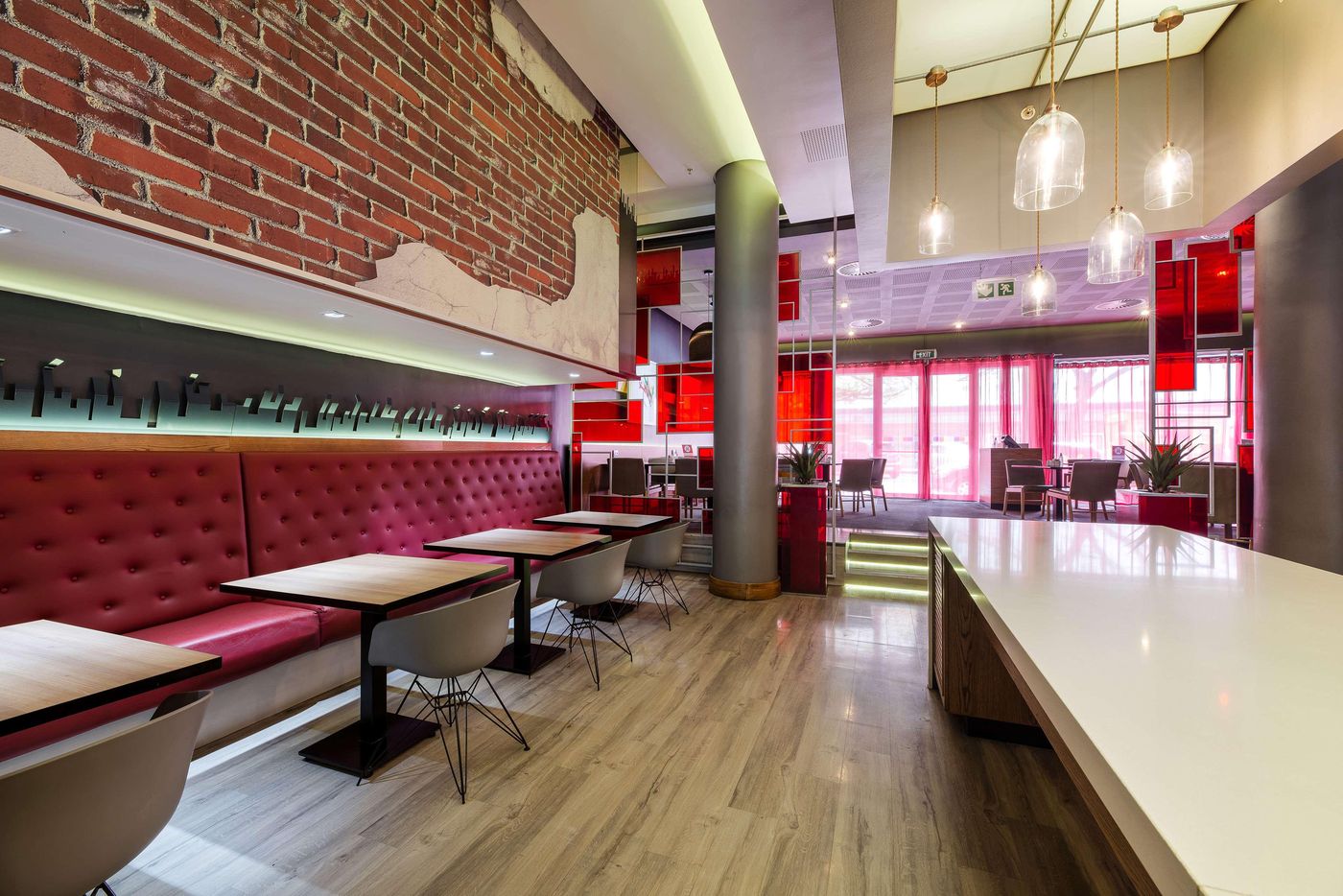 Park-Inn-by-Radisson-Cape-Town-Foreshore-Restaurant-20