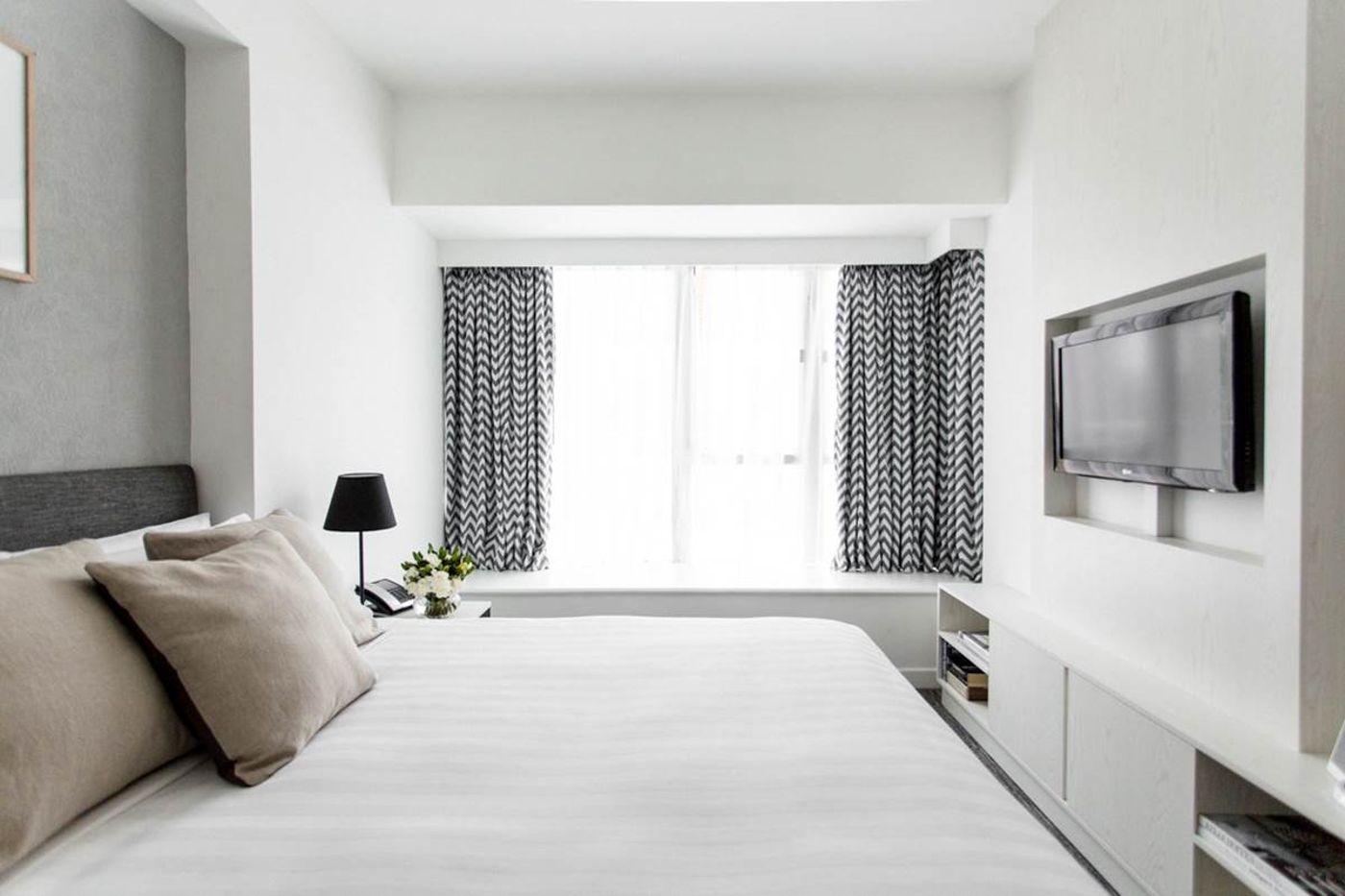 Grand-Bay-View-Hotel-Room-8