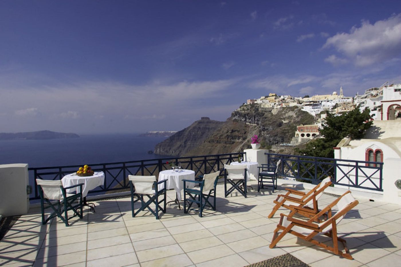 Santorini-Reflexions-Volcano-Terrace-23