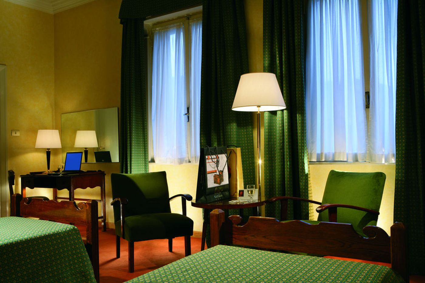 Bettoja-Hotel-Atlantico-Room-28