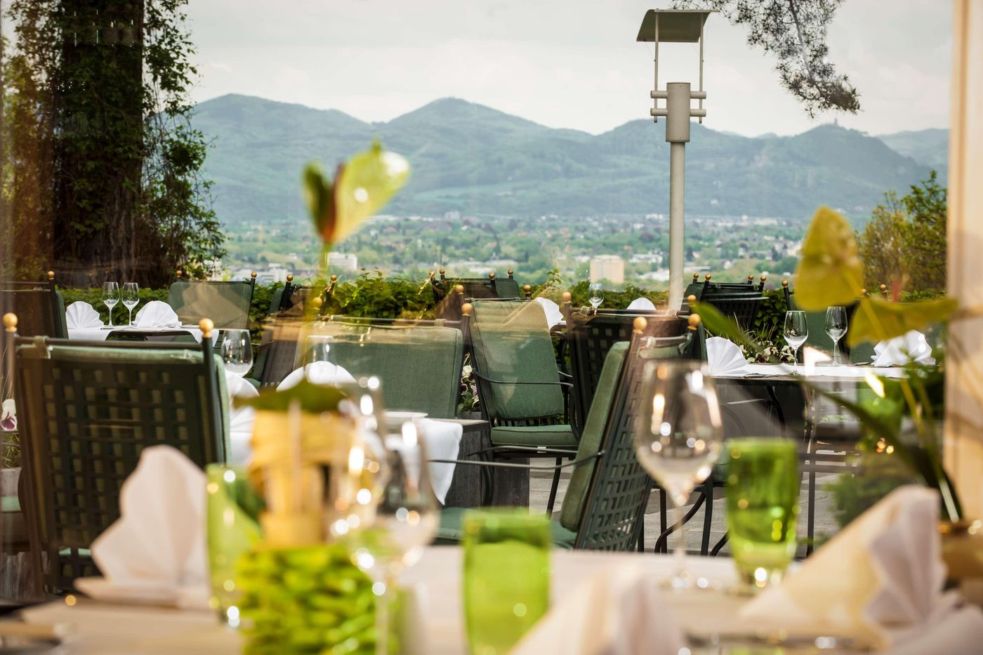 Dorint-Hotel-Venusberg-Bonn-Restaurant-30