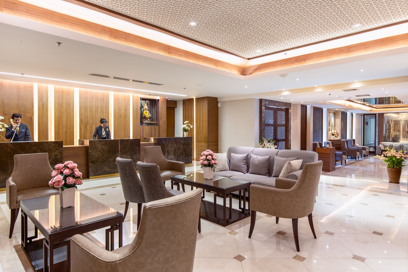 Riverfront-Bangkok-Lobby-1
