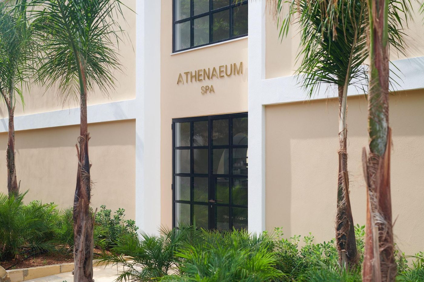 Corinthia-Palace-Hotel-Sports-and-Entertainment-17